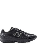 New Balance 740  sneakers