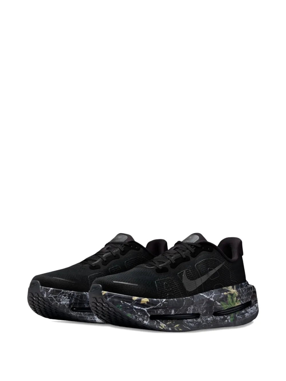Nike Vomero Plus sneakers