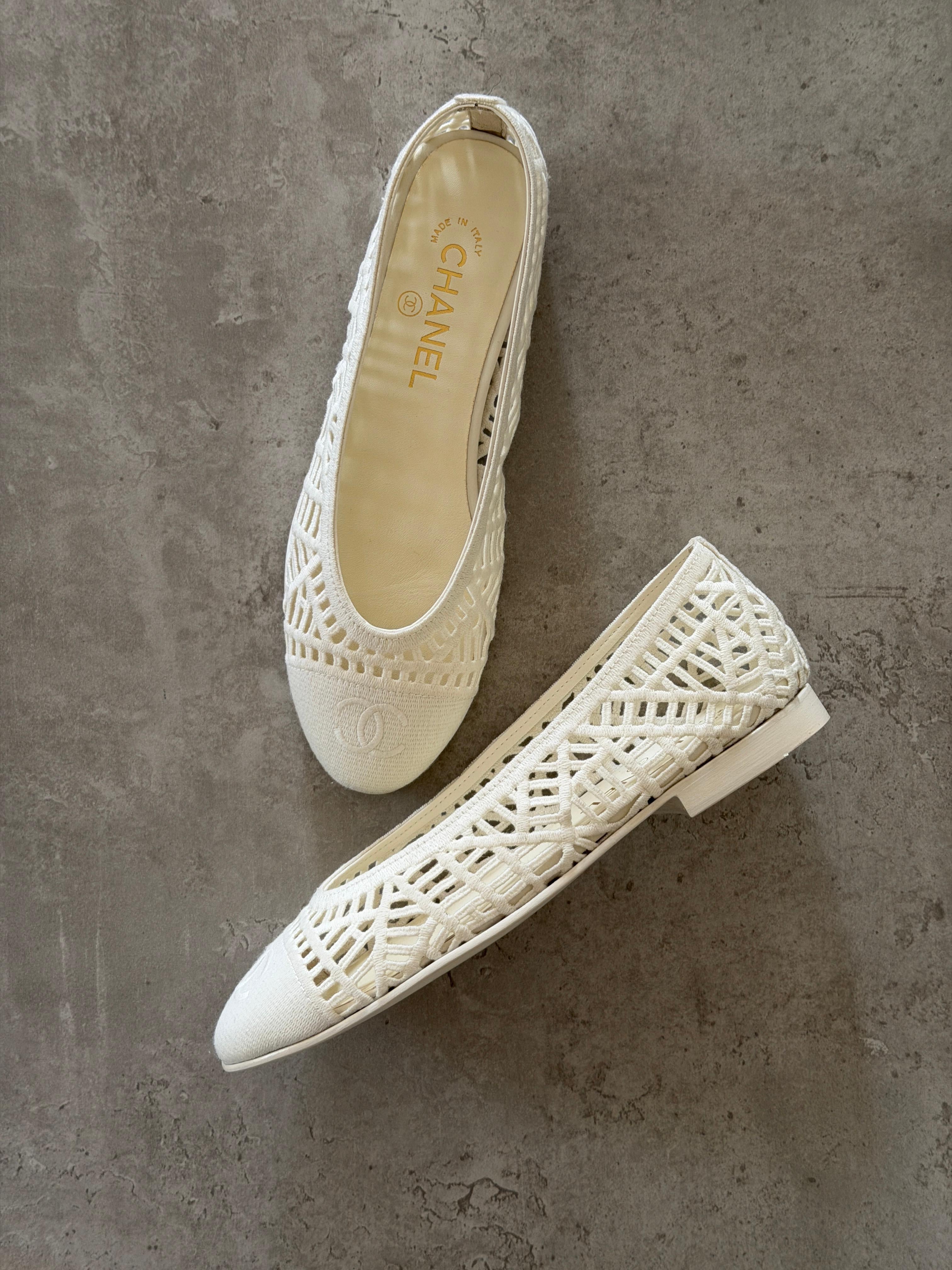 Chanel Ballet flats