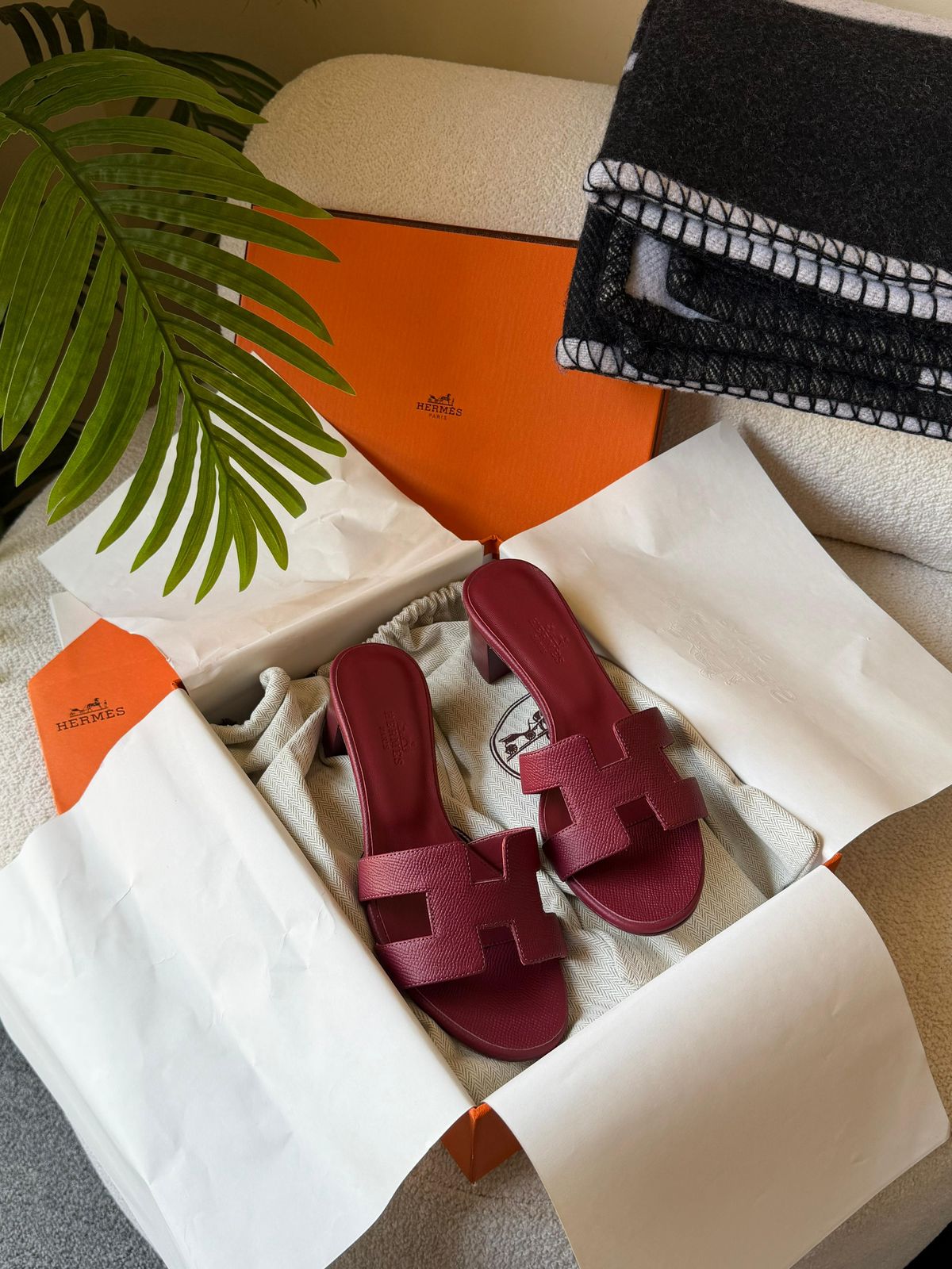 Hermès Oran Sandals