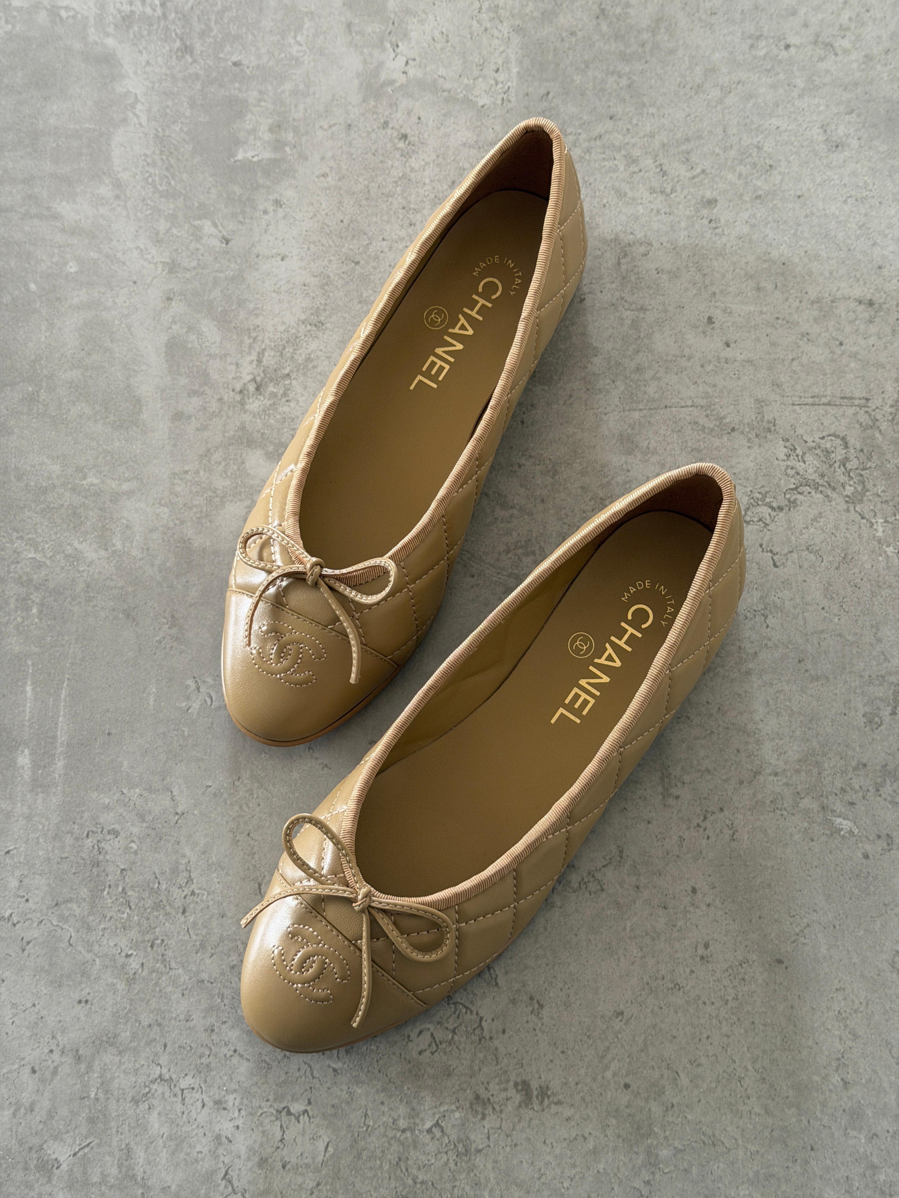 Chanel Ballet flats