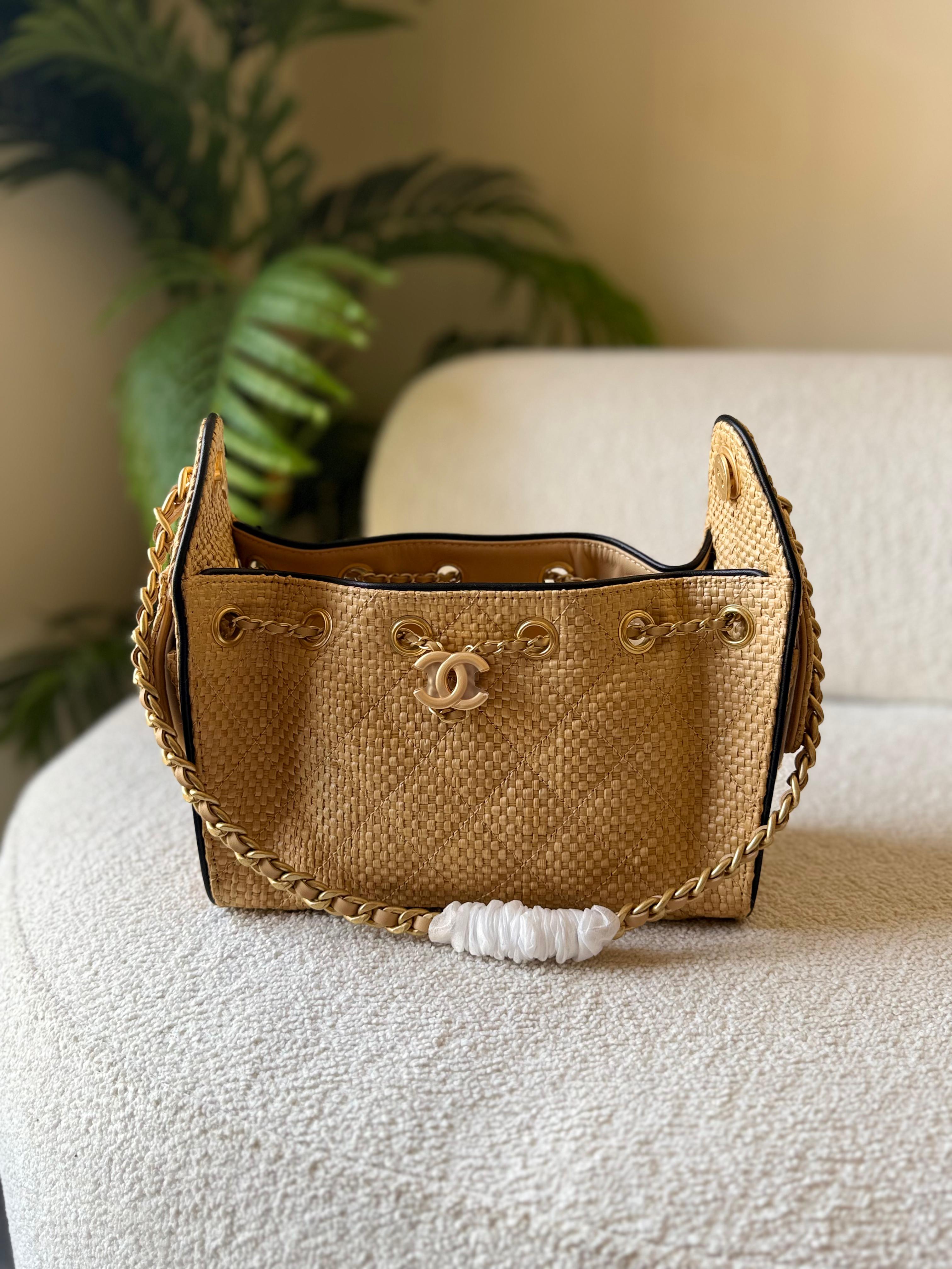 Chanel Small Tote 22 CM