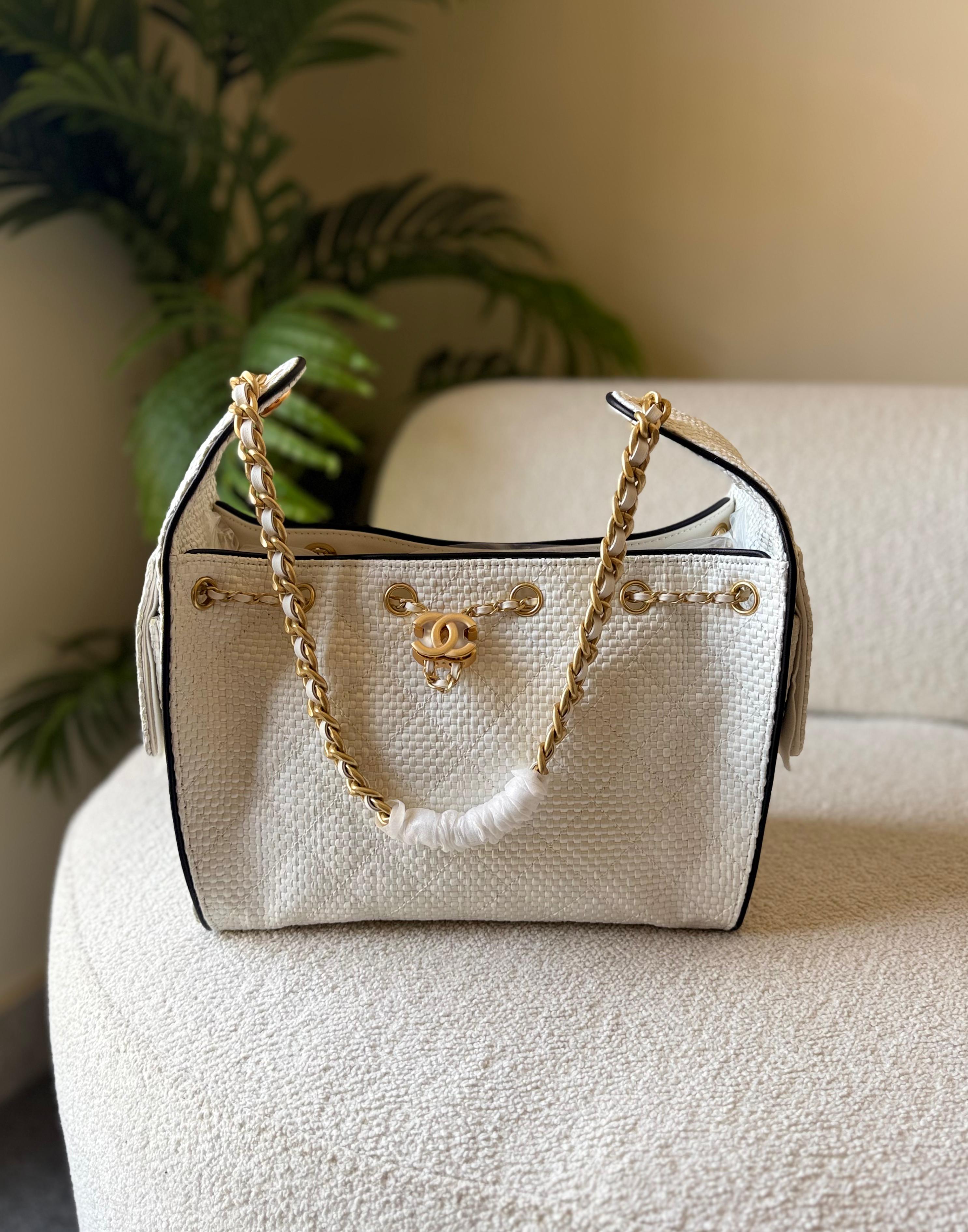 Chanel Small Tote 25 CM