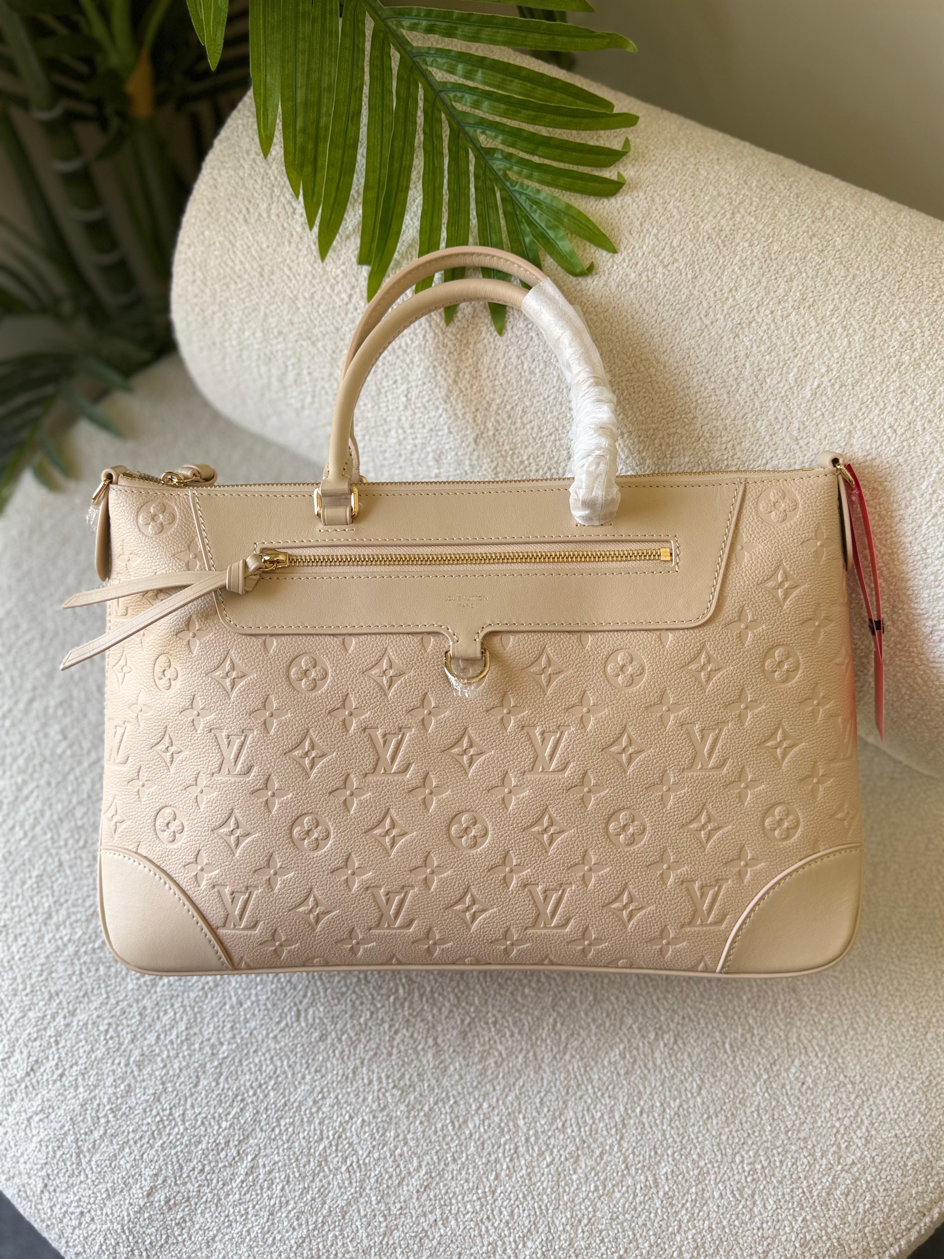 LV Trianon MM — Monogram Empreinte